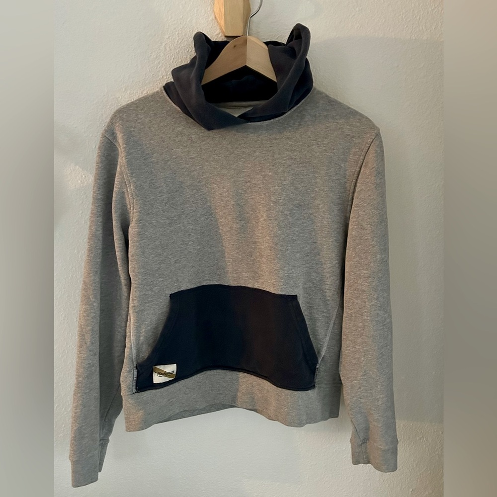 Tracksmith Trackhouse Hooded Midweight Sweatshirt